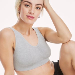 Hanes Cozy Seamless Women's Wireless Bra